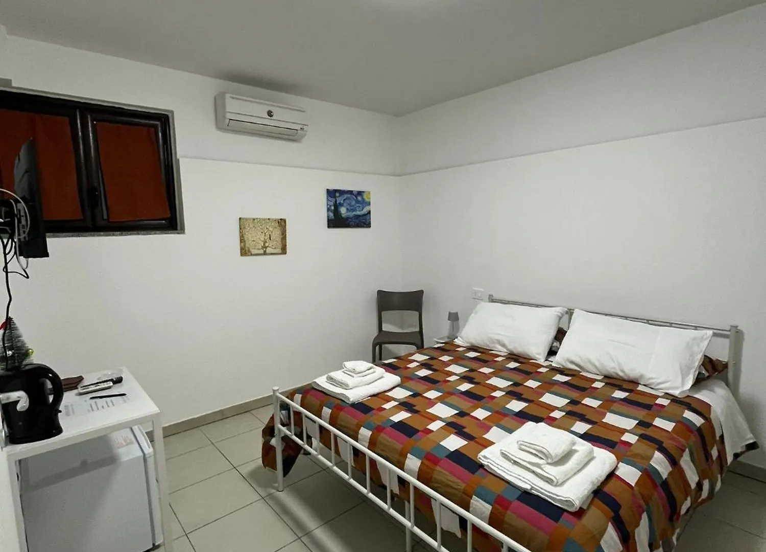 Aurora Rooms Pomigliano d'Arco Love hotel
